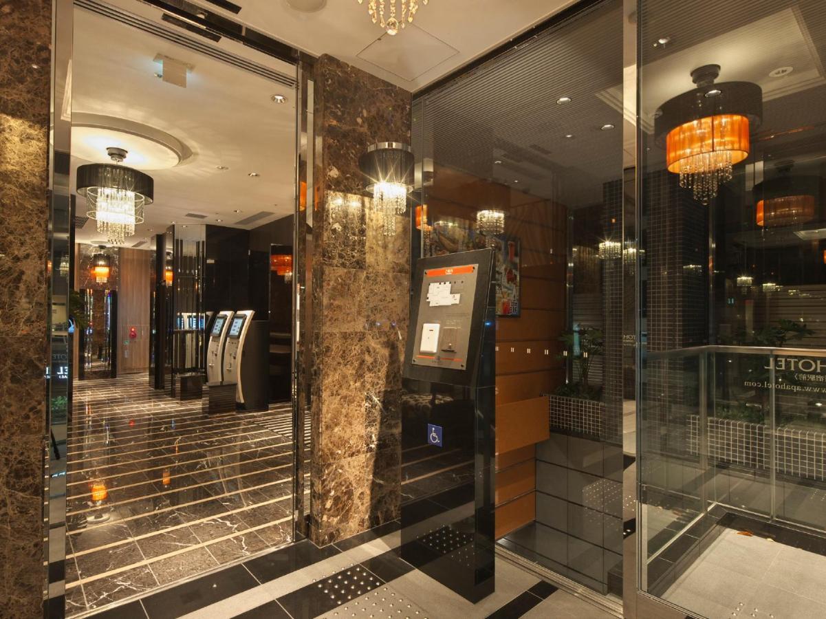Apa Hotel Higashi Shinjuku Ekimae Tokyo Exterior photo